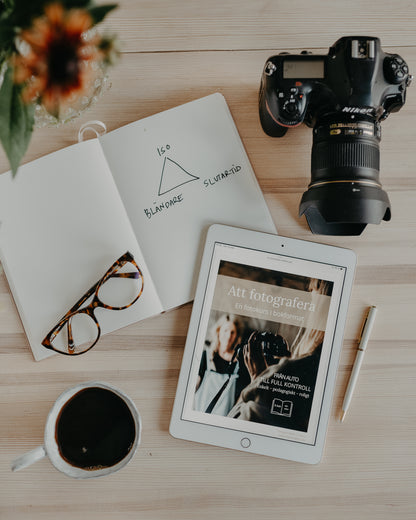 Att fotografera  E-bok - Få med en gratis lathund